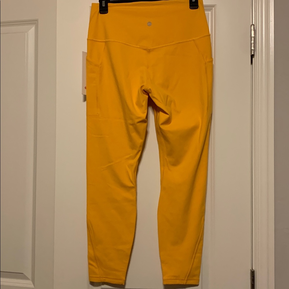 lululemon athletica Align Leggings w/pockets
Size 10, mango dream, NWT - Picture 6 of 7